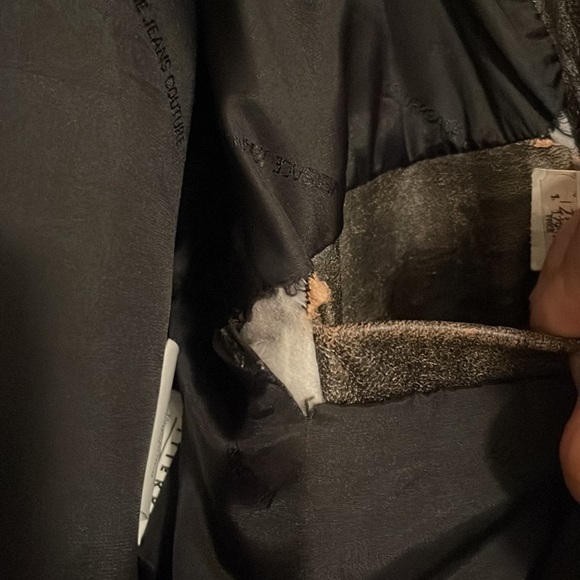 Versace XL - Picture 10 of 12